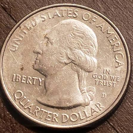 2010 Grand Canyon quarter doubled die error showing doubling on design elements